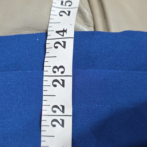 A.L.C. Women's Blouse Navy Lined Sleeveless Pin Bar Snap V Neck Sz 6 EUC - Picture 9 of 9